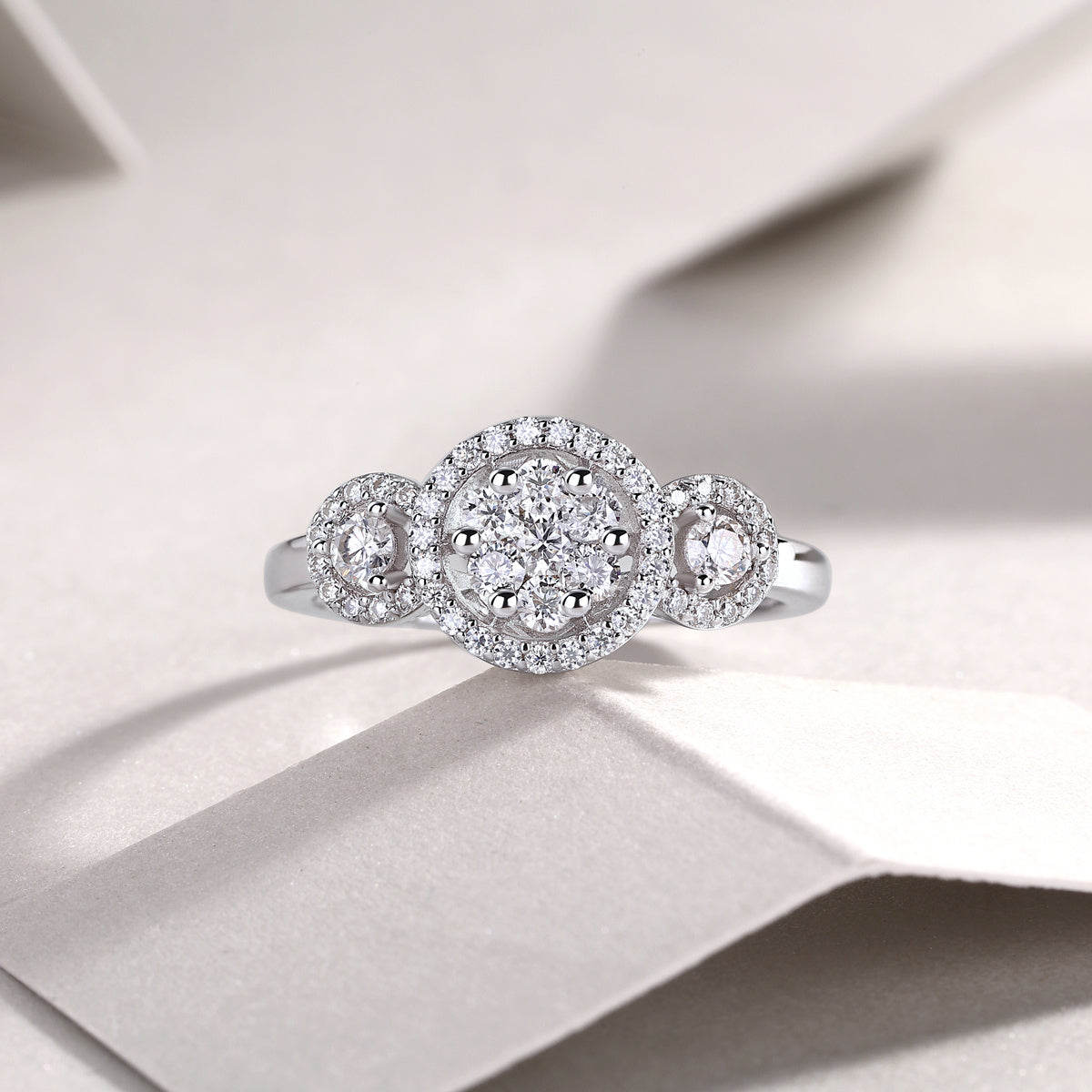 ✨ „Serial Dreams“ – Fashionables Luxus-Schmuck-Set mit Moissanite, S925 Sterlingsilber & Platin-Plattierung