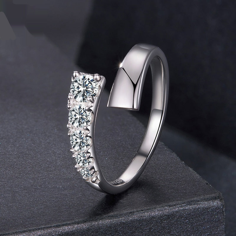 Exklusiver Damen-Ring aus 925 Sterlingsilber mit funkelnder Reihe von Diamanten