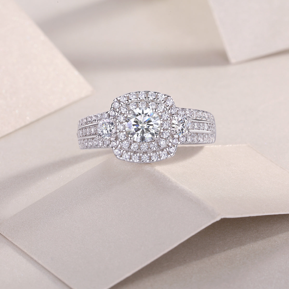 💎 „Afternoon in the Gobi“ – Stilvolles Luxus-Schmuck-Set mit ½ Karatt Moissanite, S925 Sterlingsilber & Platin-Plattierung
